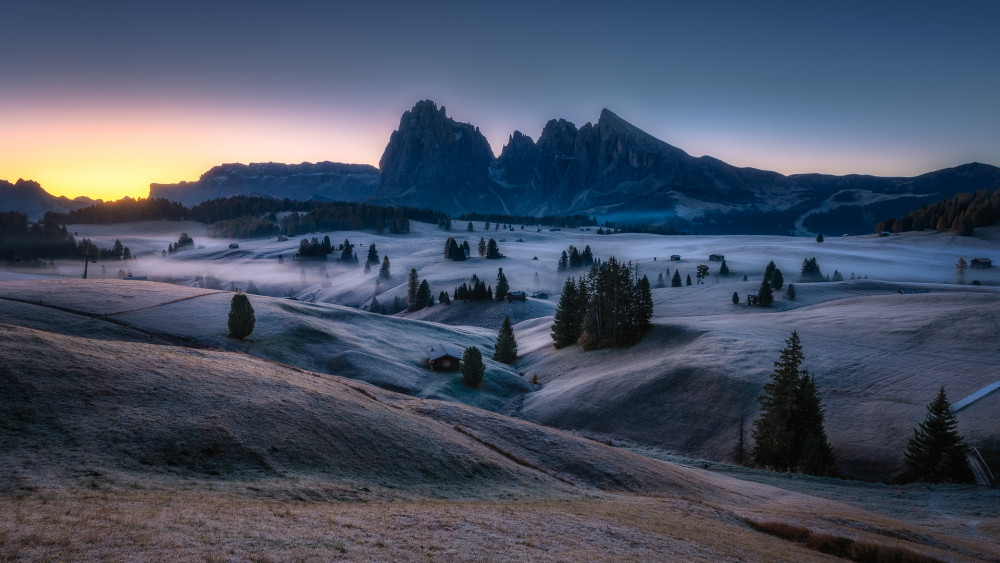 Ranné svetlo na Alpe di Siusi