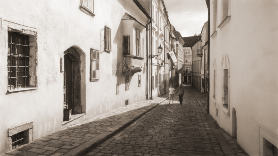 Romantická ulička (Prešporská)