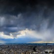 Búrka nad Parížom