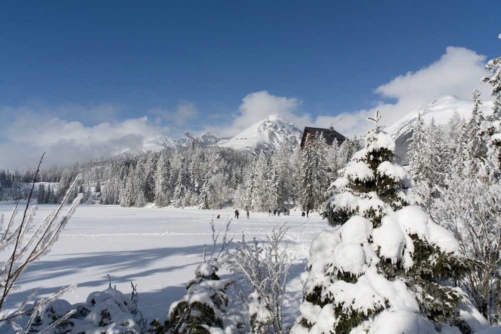 Zamrznuté Štrbské pleso