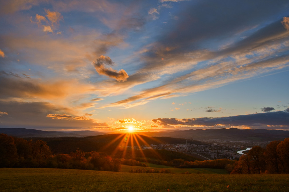 Západ slnka nad Trenčínom