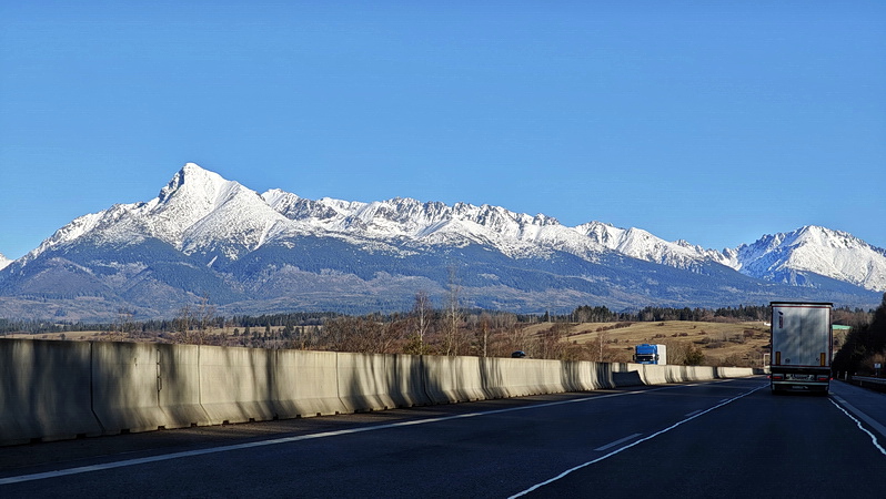 hurááá,ide sa do Tatier,,