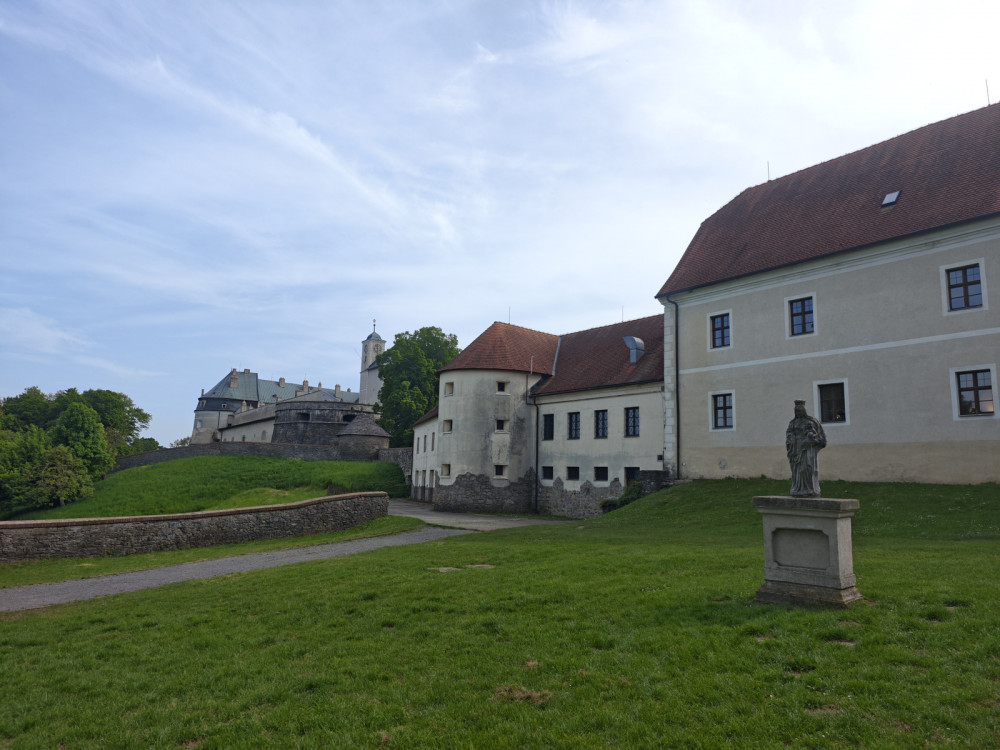Hrad Červený Kameň