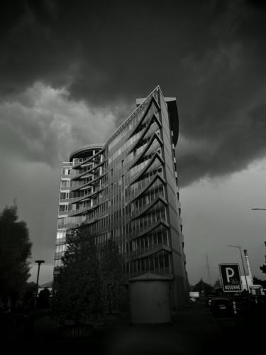 Búrka nad okresným úradom