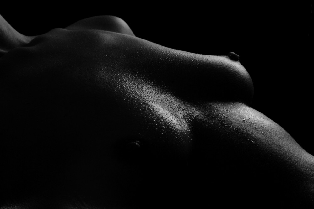 AKT 3 B&W