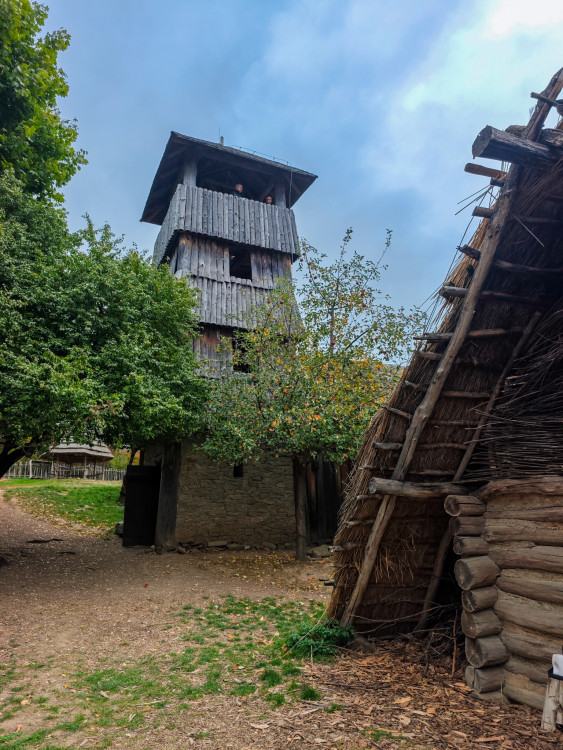 Archeoskanzen Modrá