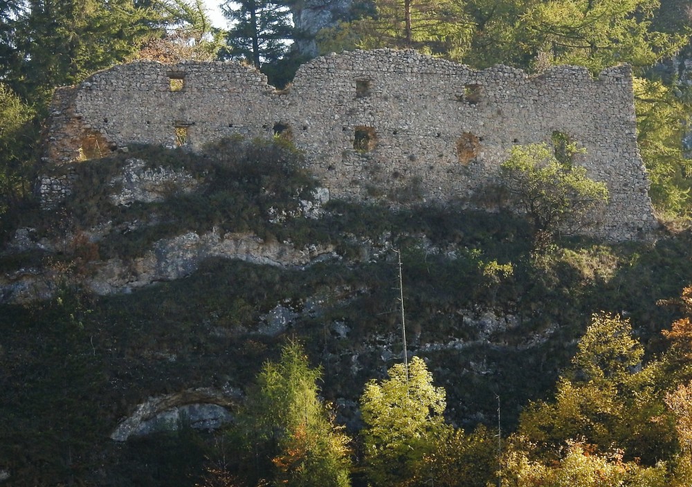 Zvyšky Vršateckého hradu