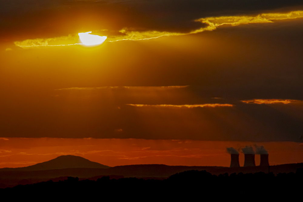 Posvieťme si na Mochovce