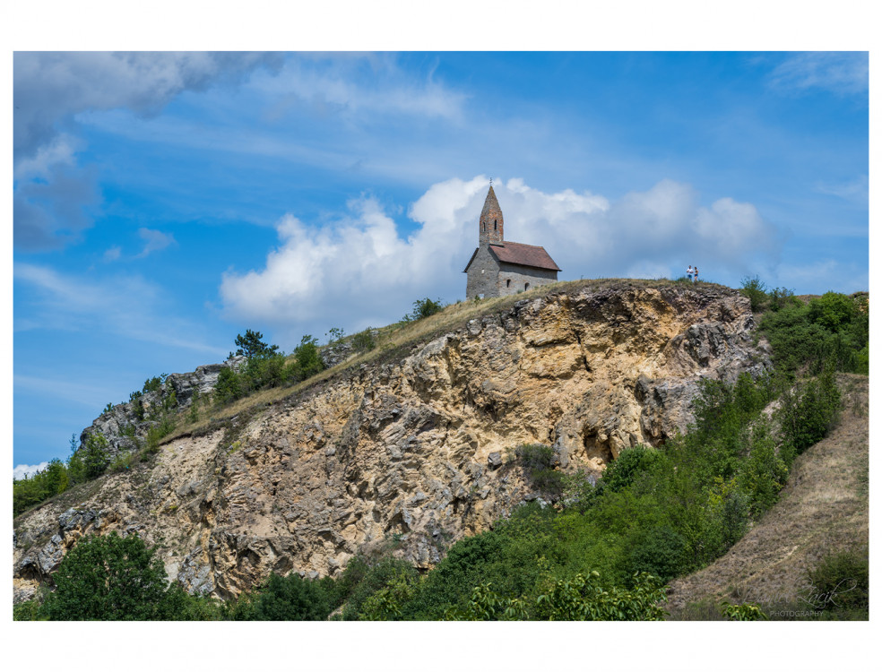 Kostol svätého Michala archanjela (Dražovce)