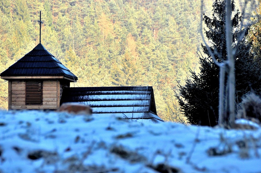 Drevená kaplnka v Čutkovskej doline