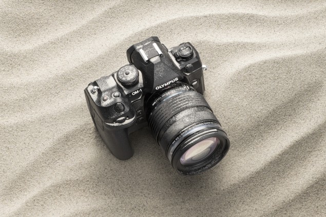 Výhodou fotoaparátu OM-1 v teréne je jeho odolnosť voči prachu, mrazu a stekajúcej vode.