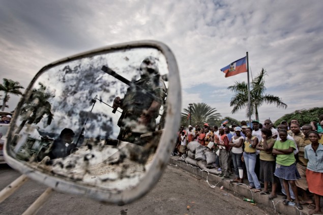 Haiti po zemetrasení v roku 2010.