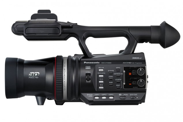 Panasonic HDC-Z10000E 3D/2D. Pre laika na pohľad komplikované ovládanie, ktoré dodáva tejto vážnej kamere na vážnosti.