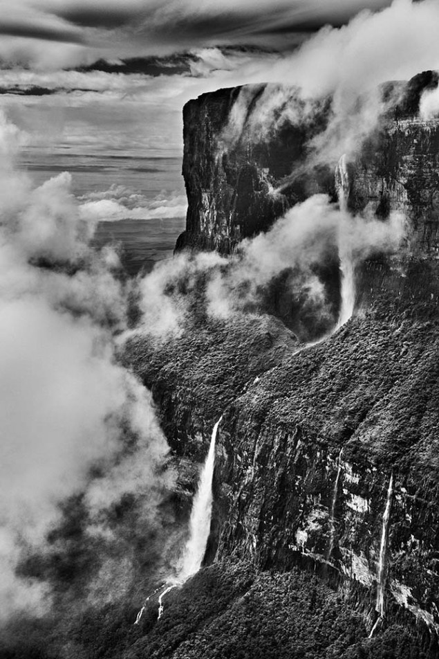 © Sebastião Salgado, Mont Roraima, État de Roraima, Brésil, 2018