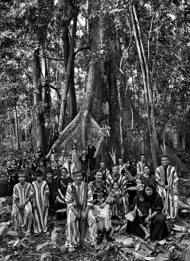 © Sebastião Salgado, Famille Asháninka, État d’Acre, Brésil, 2016