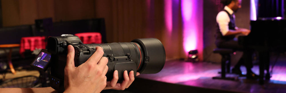 Prečo má Canon dva objektívy 70-200 mm F2,8?