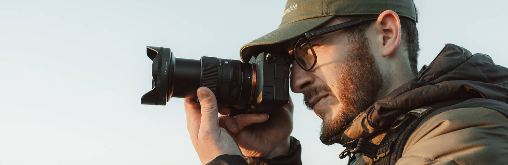 Sigma predstavila nový štandardný zoom a profesionálny portrétny objektív