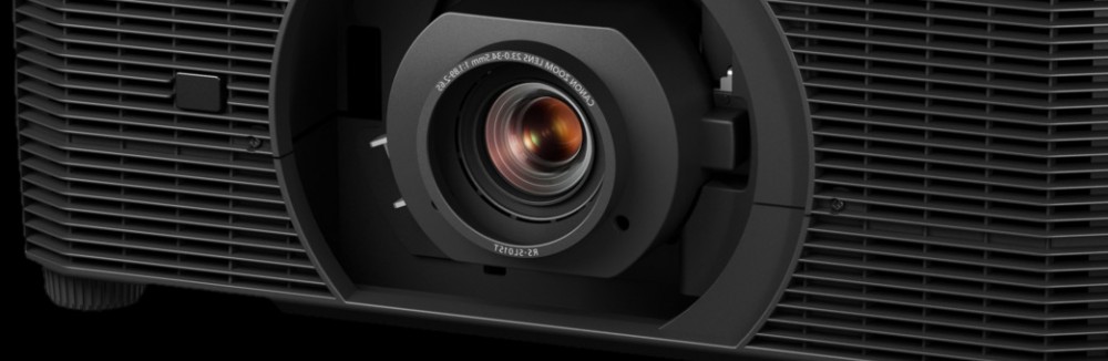Canon prichádza s novým laserovým projektorom XEED 4K6021Z s vysokým jasom