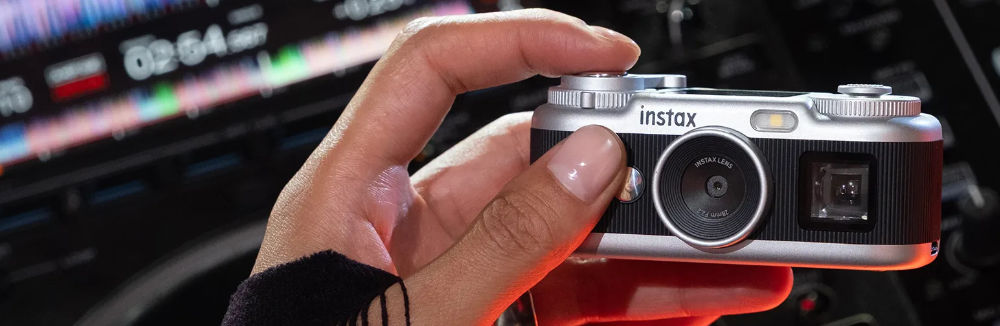 Fujifilm predstavuje fotoaparát instax Pal 2 a tlačiareň instax Link WIDE 2
