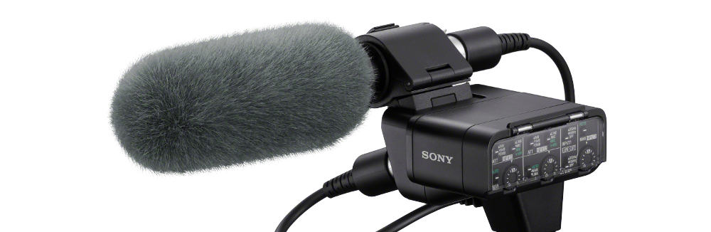 Nový shotgun mikrofón a CFExpress A karty Sony