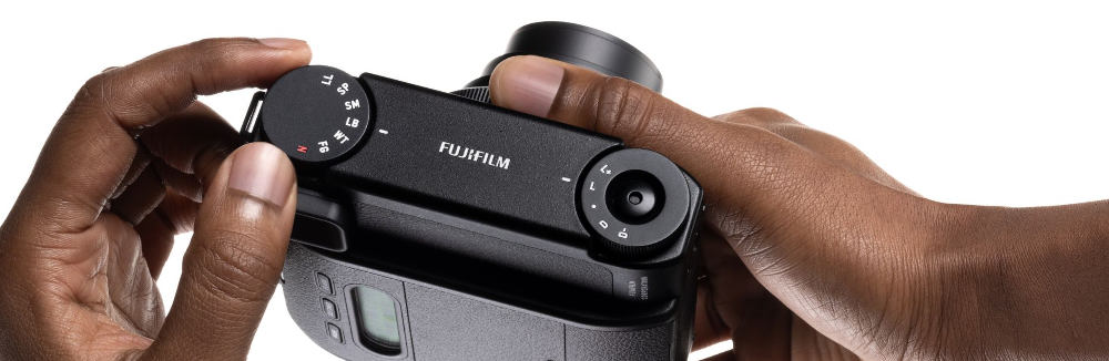 Nový Fujifilm INSTAX MINI 99