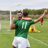 Oslava po góle vo futbalovom derby zápase