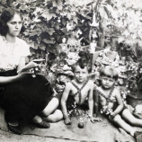 čítanie rozprávok ...