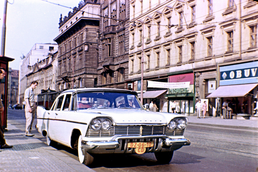 Amerika v Prahe 1956
