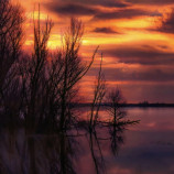 Západ nad šíravou