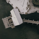 Čas postavený nad vodou