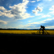 cyklista v protisvetle