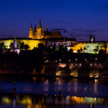 Praha pod rúškom tmy