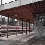 LIPOVNÍK, ŽELEZNIČNÁ STANICA BEZ ZASTAVENIA - PREBUDENIE