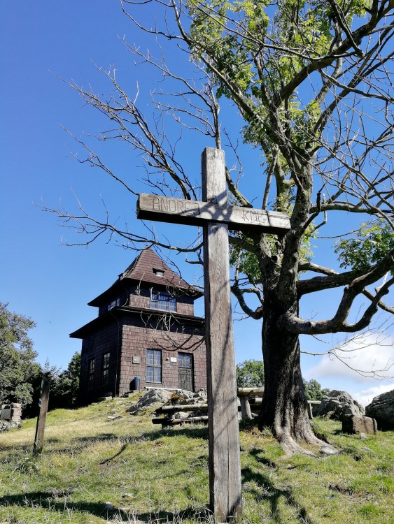 Rozhľadňa na vrchu Sitno