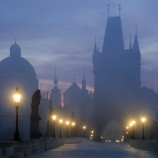 Praha sa prebúdza