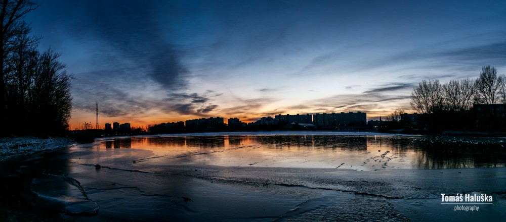 zapad slnka nad petrzalkou