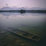 Sinking ship