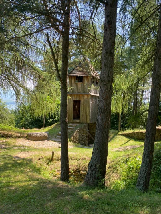 Archeoskanzen Havránok