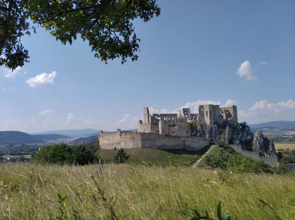 Hrad Beckov