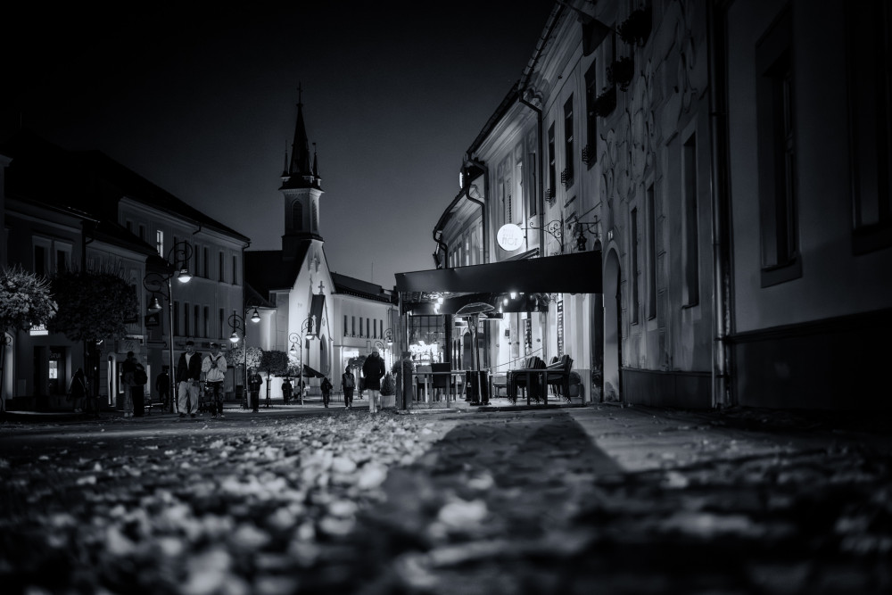Nad Banskou Bystrici je noc