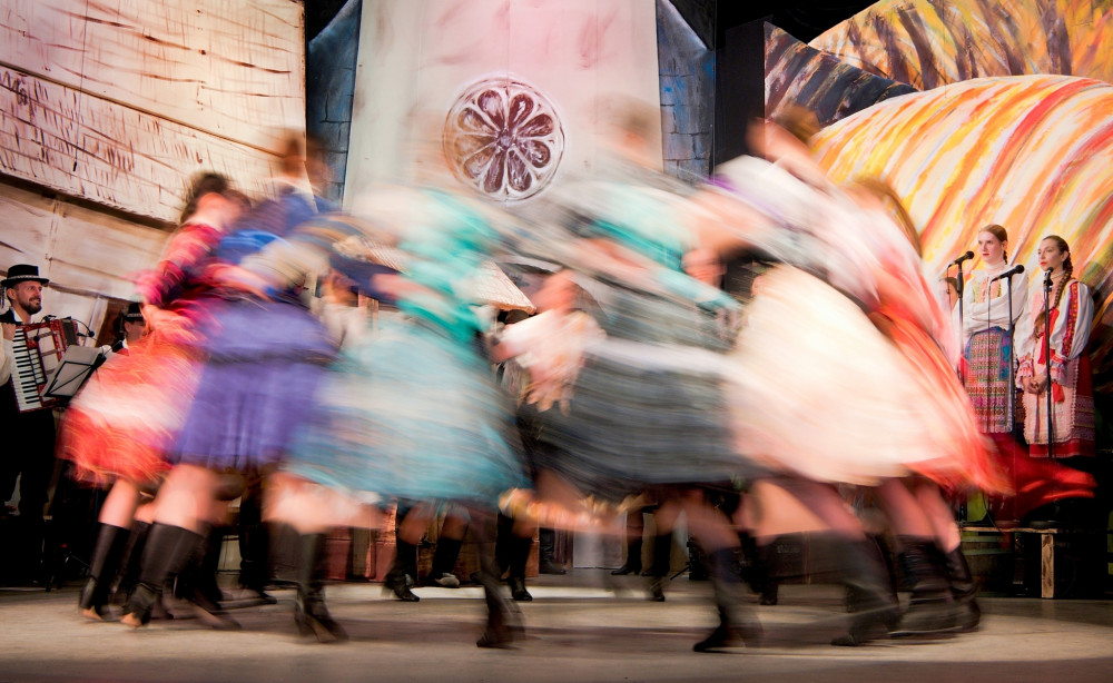 Keď folklór tancuje...