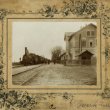 10__Železničná stanica vo Svätom Jue