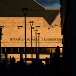 Kultúra na výslní, obecenstvo v tieni