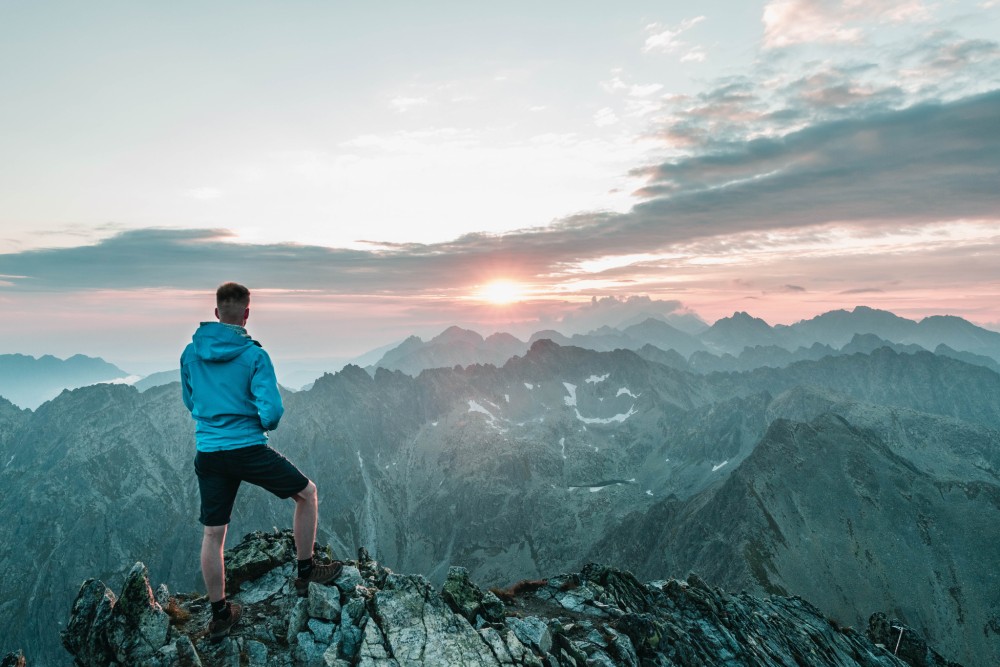 Východ slnka z Kriváňi, Vysoké Tatry ako na dlani