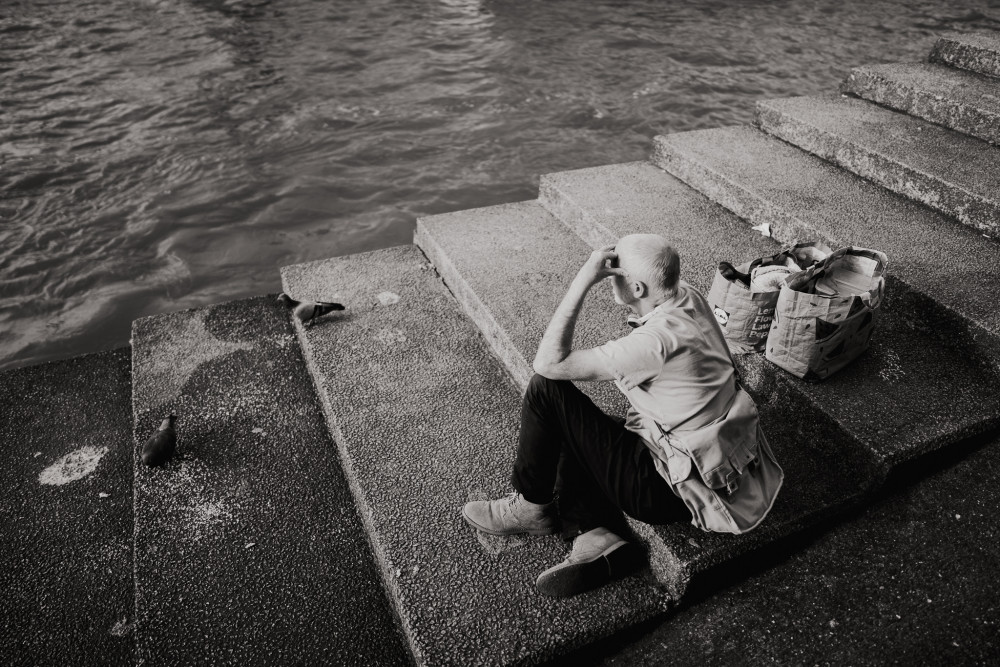 Medzi Hlukom Sveta a Tichom Vody