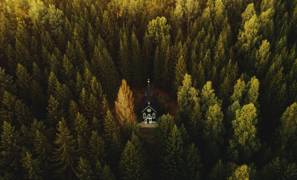 Kaplička v Ticháčkově Lese, Česká Republika
