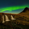 Kirkjufell a polárna žiara