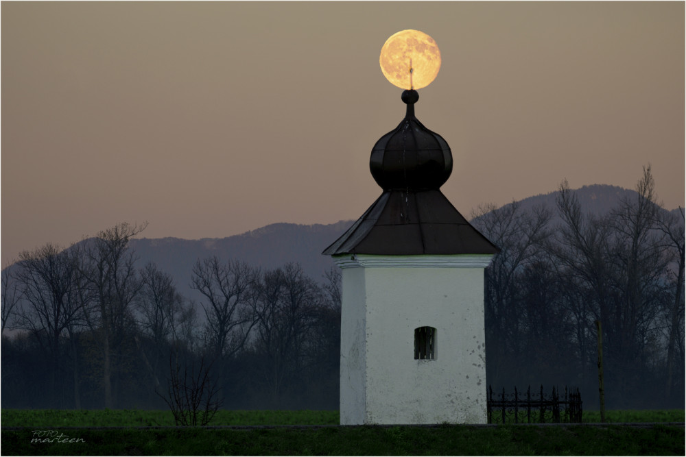 Superspln v novembri