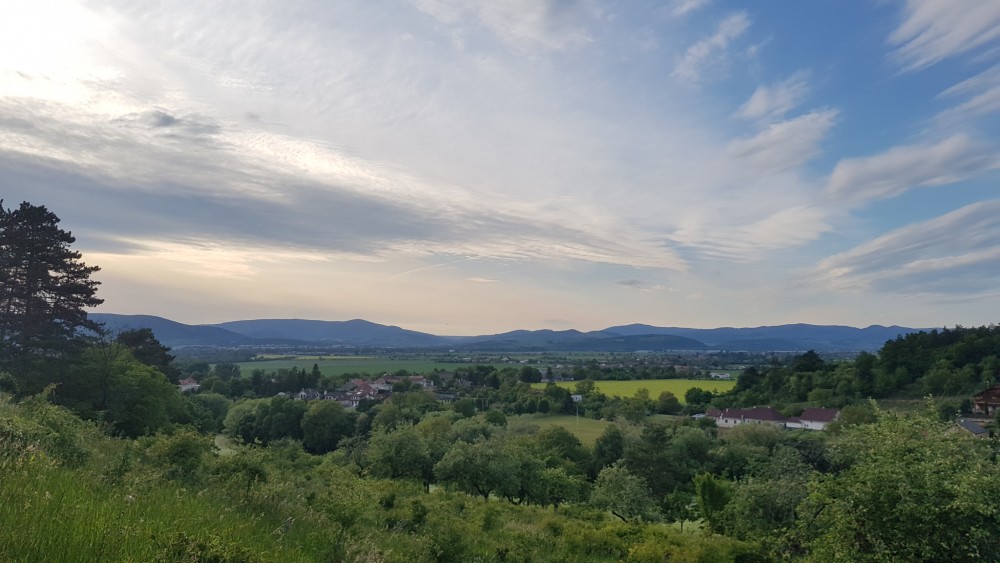 Výhľad na Nové Mesto nad Váhom