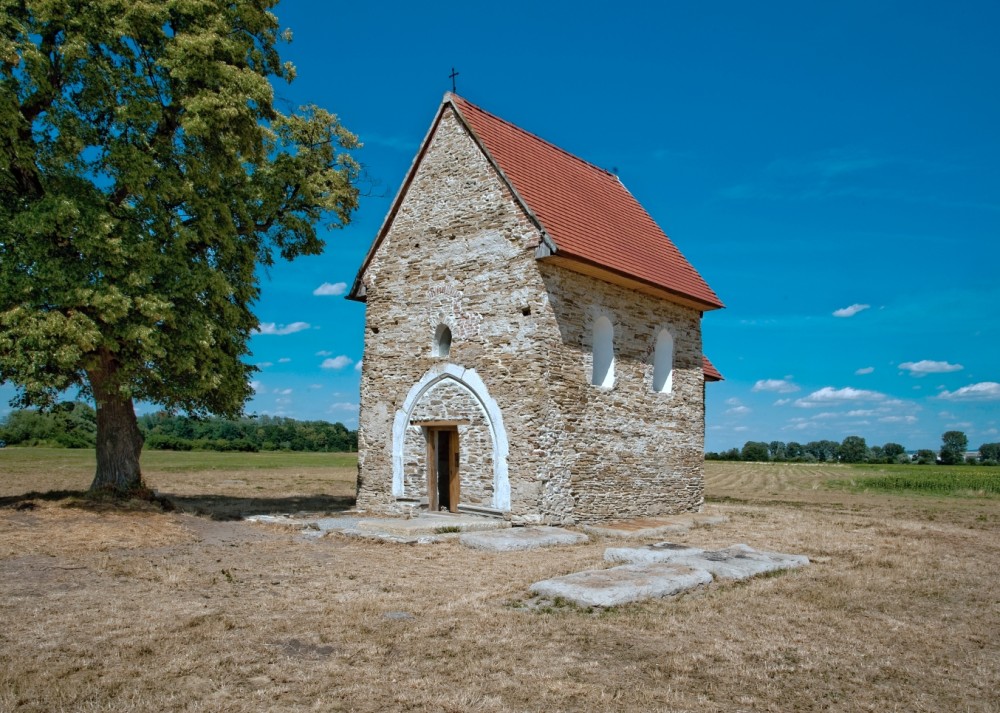 kostolik sv. marie antiochijskej v kopcanoch